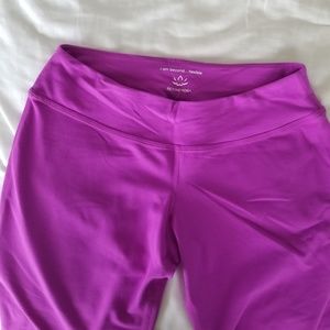 Beyond Yoga Pants - NWOT Beyond Yoga Pink Flared Capri Yoga Pants, S Beyond Yoga Pants - NWOT Beyond Yoga Pink Flared Capri Yoga Pants, S